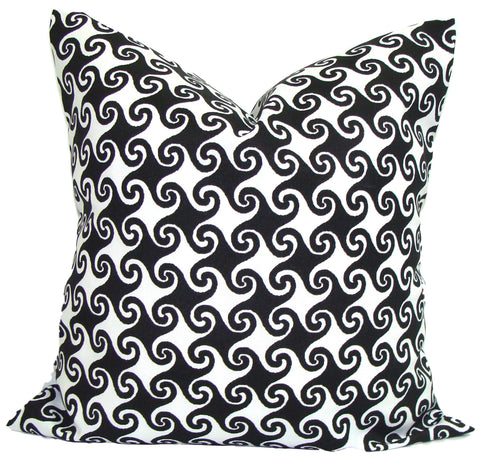 Home Decor, Black pillow, outdoor pillow, popular pillow, Decorative Pillows, Pillows, Pillow Covers, Throw Pillows, Toss Pillows, Bedding, Custom Pillows - Black/white Indoor/outdoor Waves